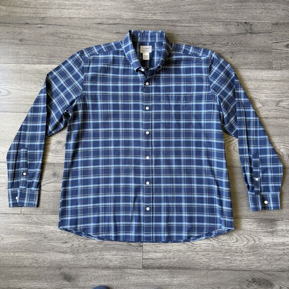 L.L. Bean Other - L.L. Bean Men's Traditional Fit Plaid‎ Button Down Shirt -Size Large Regular